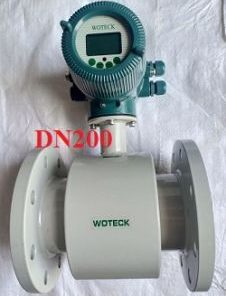 Đồng hồ đo nước điện tử dn200