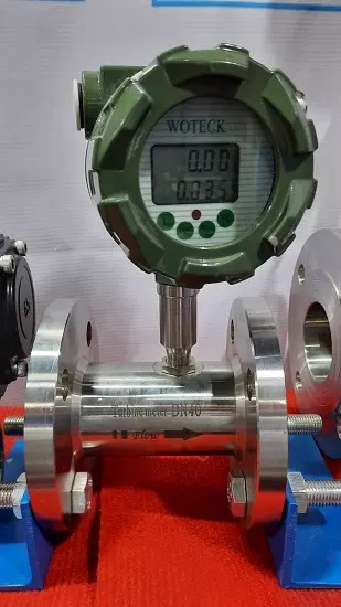 Đồng hồ đo lưu lượng nước dùng pin