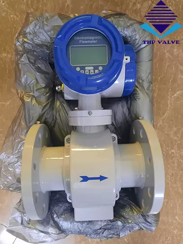 Đồng hồ đo nước điện tử màn liền