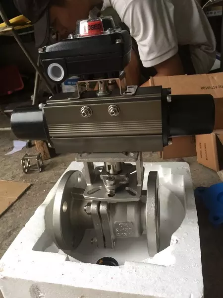 van_bi_bich_dieu_khien_khi_nen_tac_dong_don-1 Van bi điều khiển khí nén DN80 có công tắc hành trình