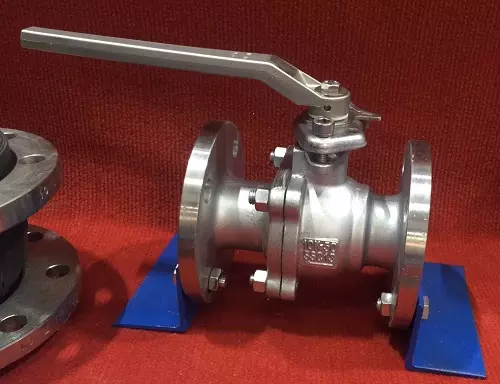 Van bi inox lắp bích